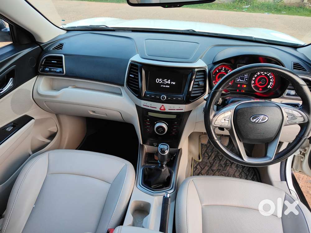 Mahindra Xuv300 W8 Option Diesel, 2022, Diesel