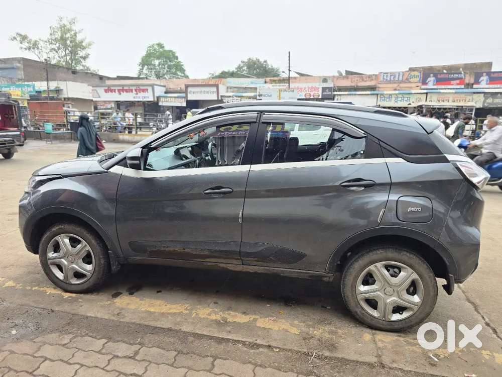 Tata Nexon 2023 Petrol 45000 Km Driven
