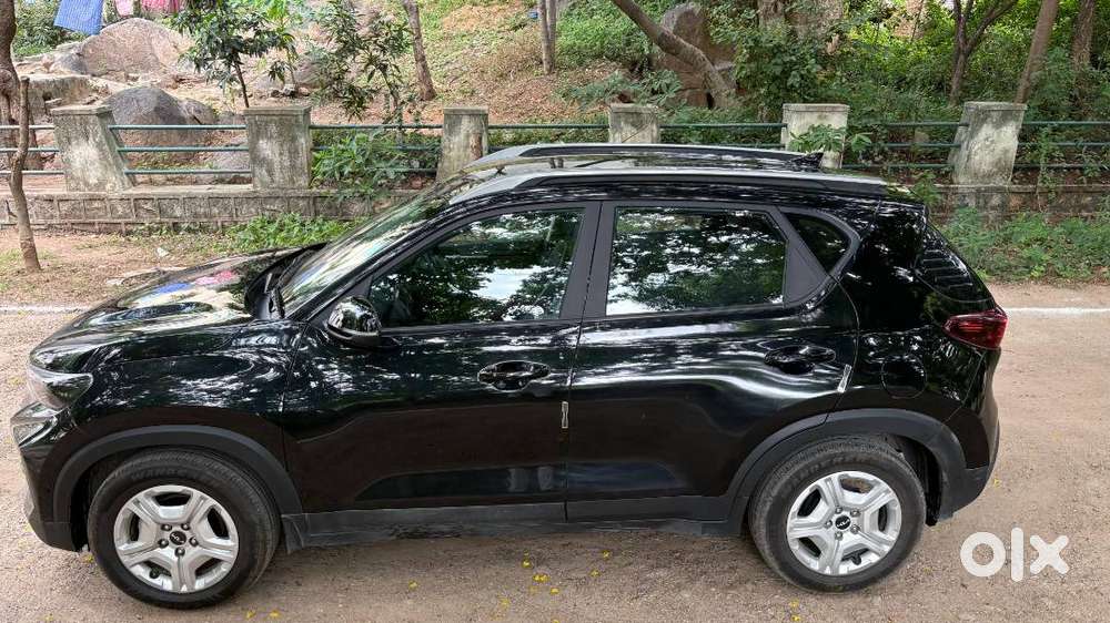 2022  Kia Sonet Htk Plus 1.2 Petrol Mt  17,000 Km  Single Owner