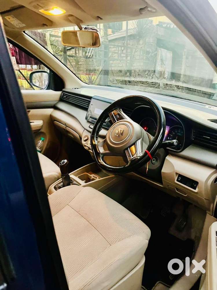 Maruti Suzuki Ertiga 2020 Smart Hybrid Petrol 70000 Km Driven