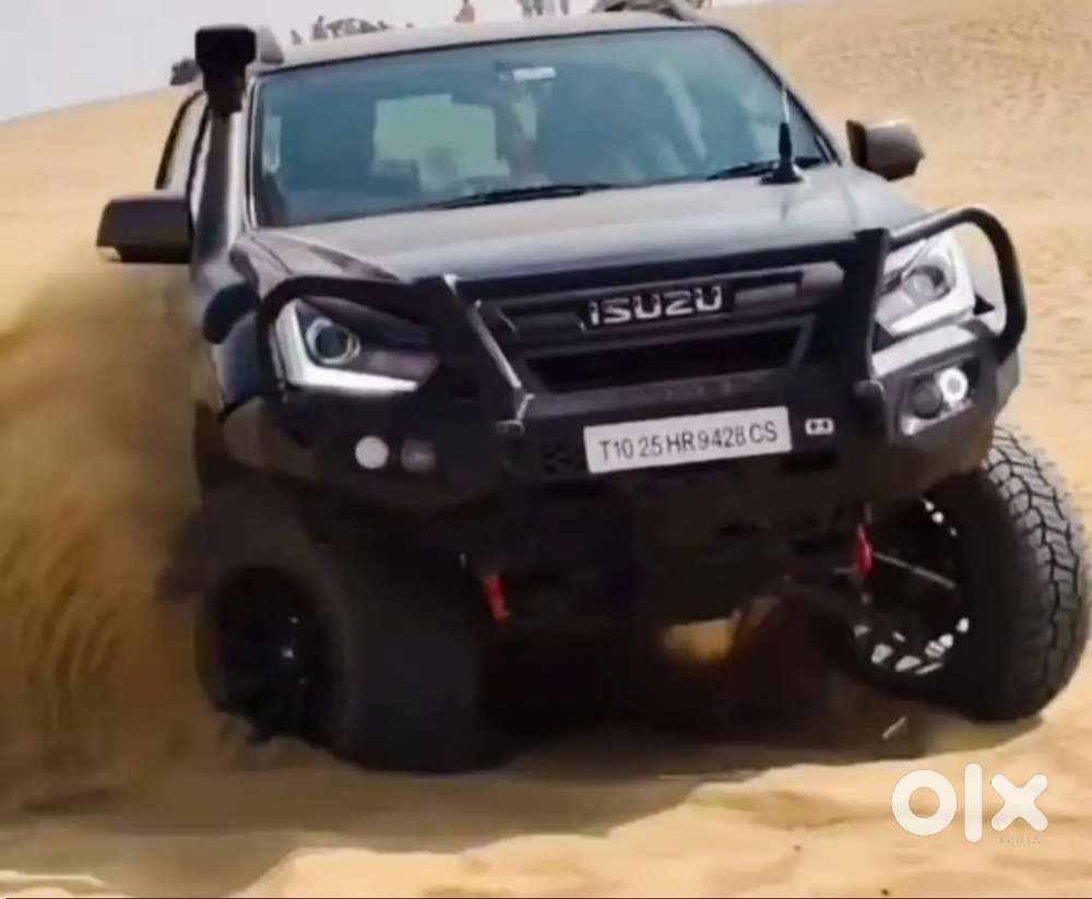 Isuzu V-cross 2024 Diesel 6300 Km Driven