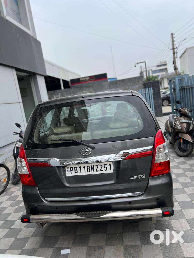 Toyota Innova, 2014, Diesel