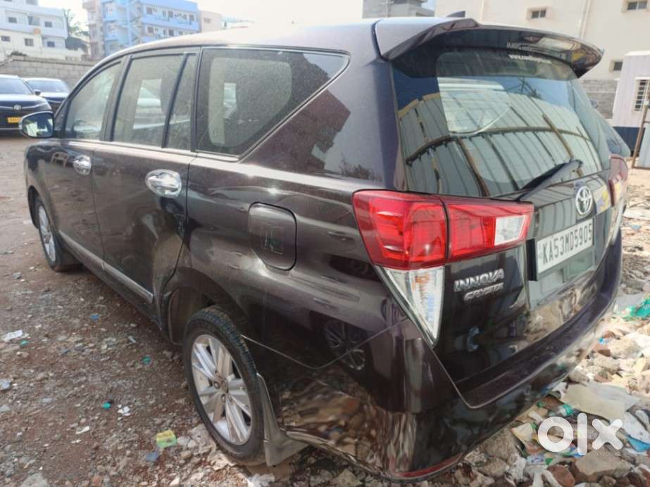 Toyota Innova Crysta 2.4 Z 7 Str, 2016, Diesel
