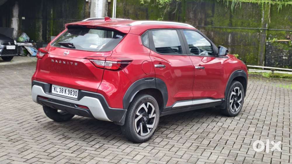 Nissan Magnite 1.0 Xv, 2023, Petrol
