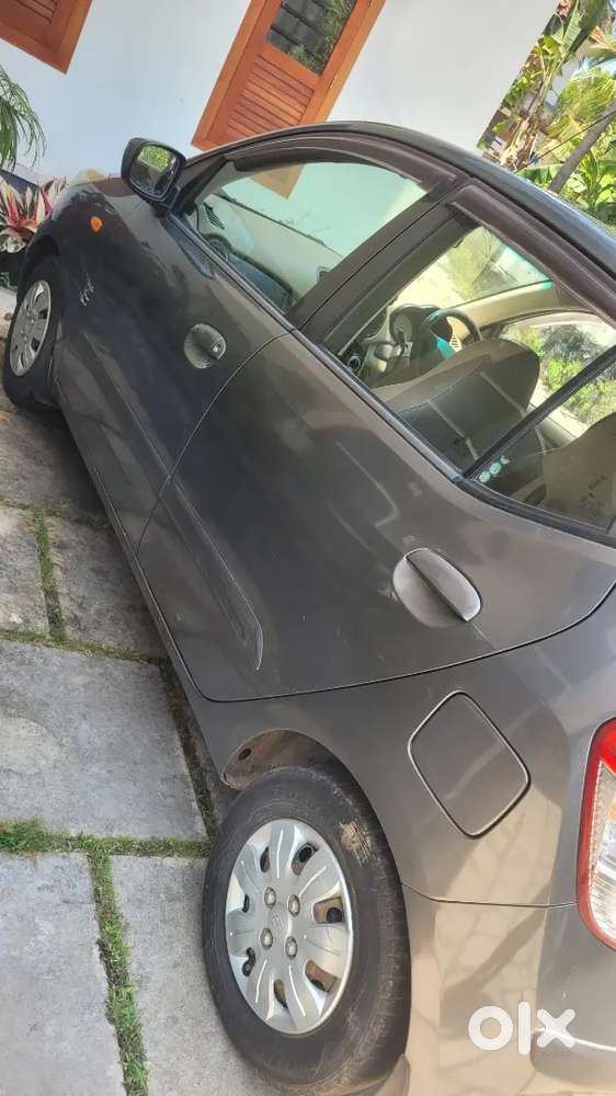 Neat And Well Maintained Car