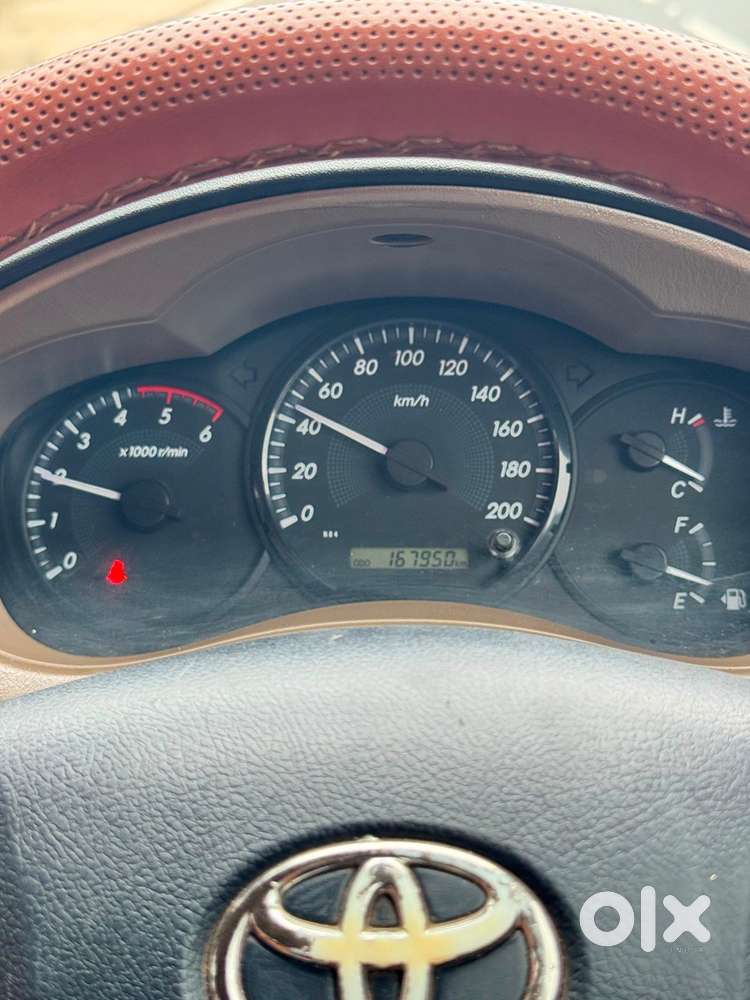 Toyota Innova Diesel 2016