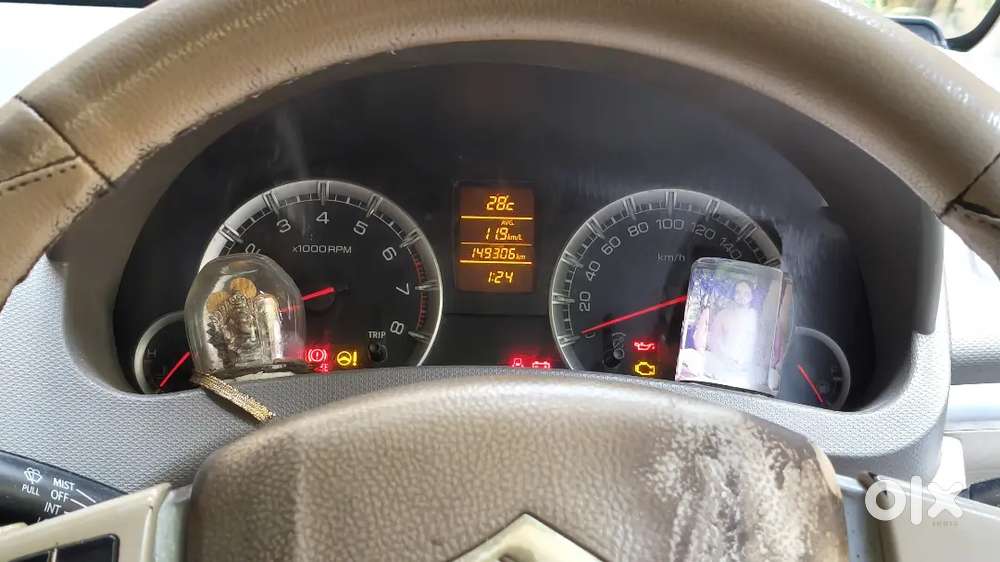 7seater Ertiga Zxi 2013 Petrol 149k