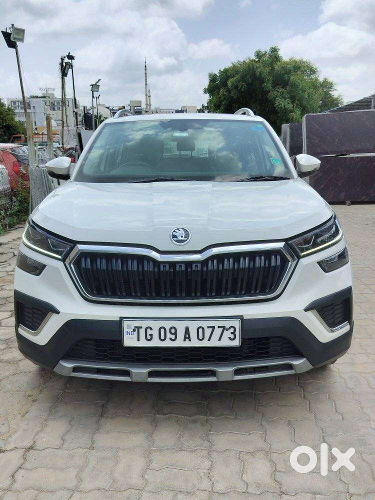 Skoda Kushaq 1.0 Tsi Style At, 2023, Petrol