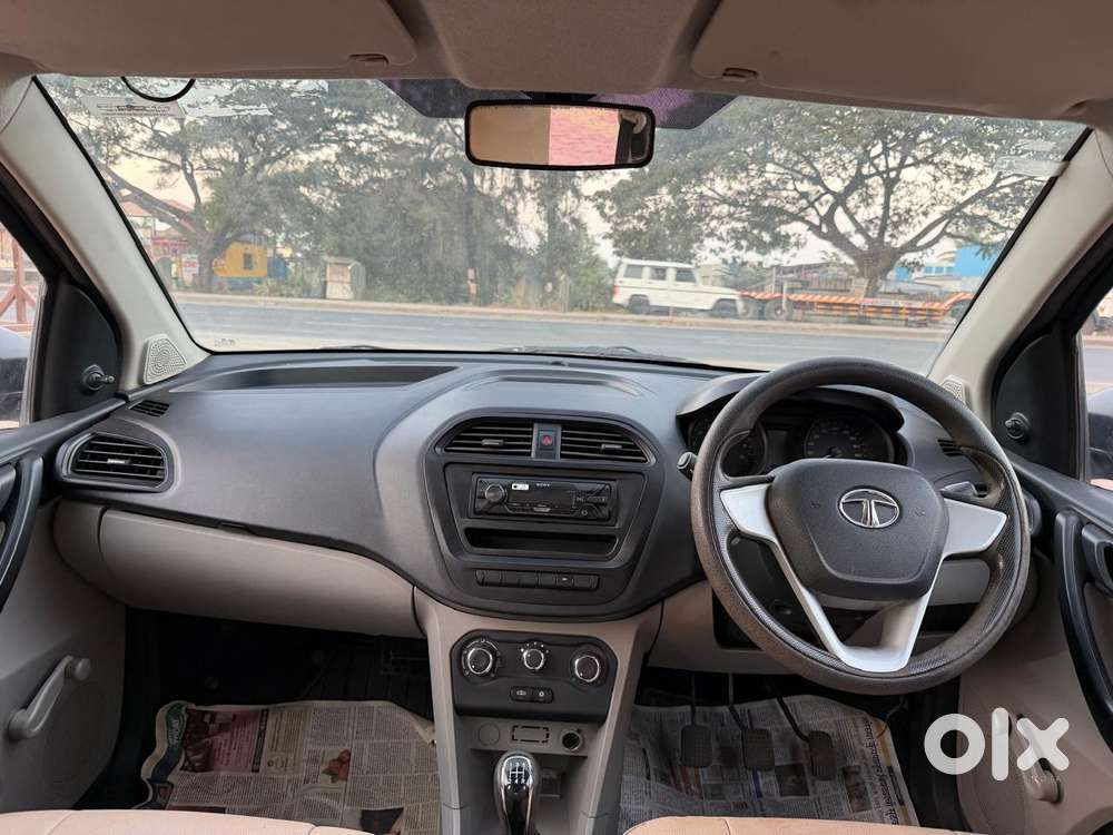 Tata Tiago Xe, 2017, Petrol