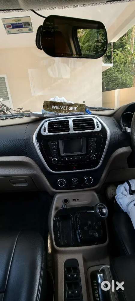 Mahindra Tuv 300 2016 Automatic Diesel Well Maintained Top Model