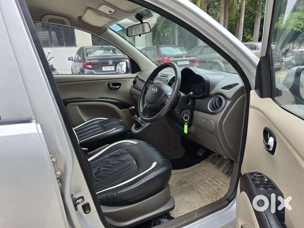 Hyundai I10 Sportz 2012