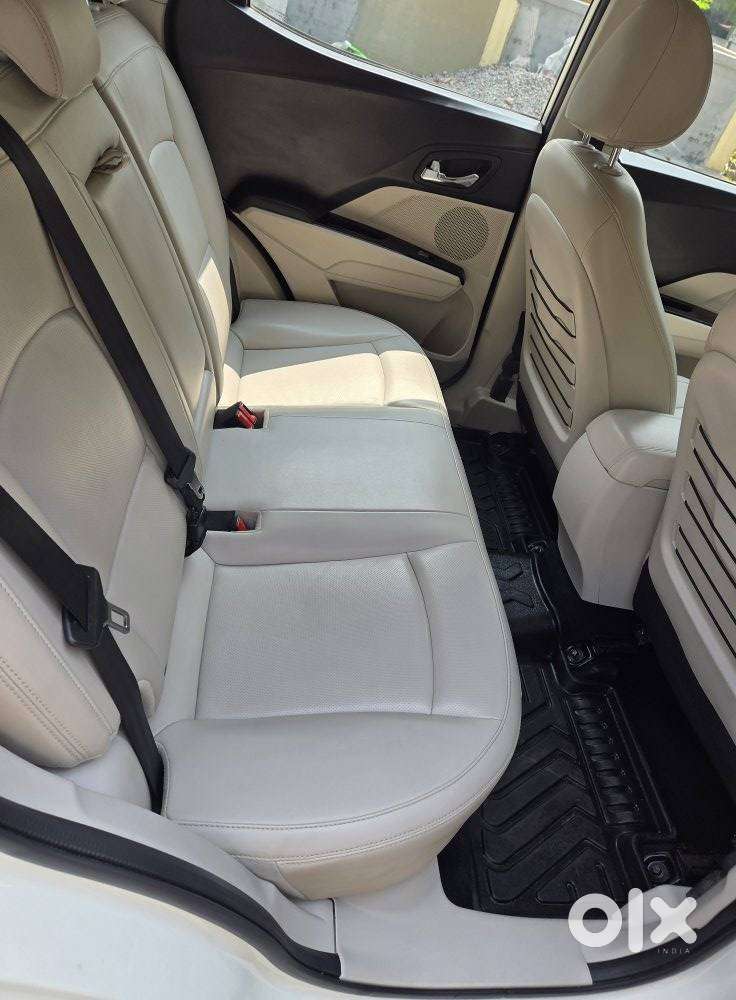 Mahindra Xuv300 W8 Option Diesel, 2019, Diesel