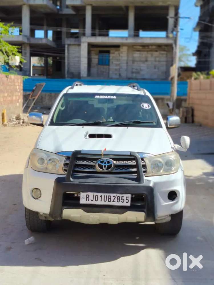 Toyota Fortuner 4*4 2012 Diesel Well Maintained