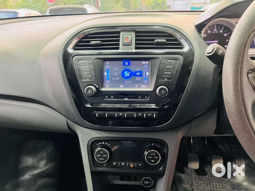 Tata Tigor 1.2 Revotron Xz Option, 2017, Petrol