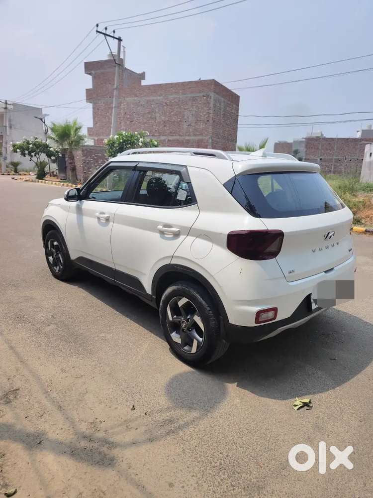 Hyundai Venue Sunroof Turbo Model