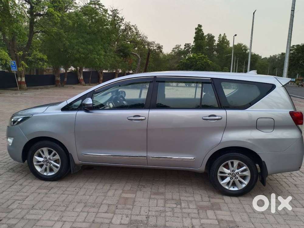 Toyota Innova Crysta 2.4 G Mt 8s, 2018, Diesel