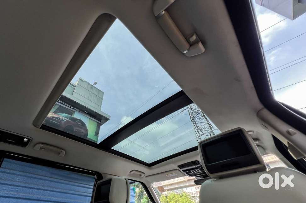 Land Rover Range Lwb, 2018, Petrol