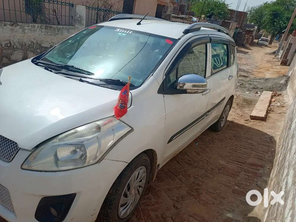 Maruti Suzuki Ertiga 2012