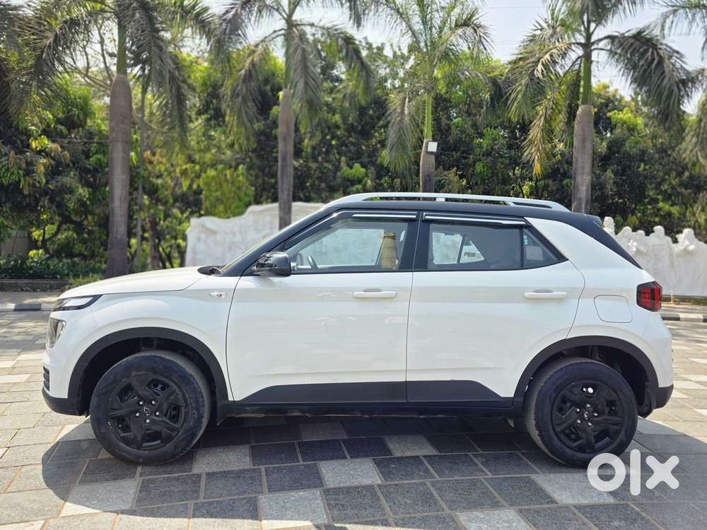 Hyundai Venue S Mt 1.2 Kappa, 2023, Petrol