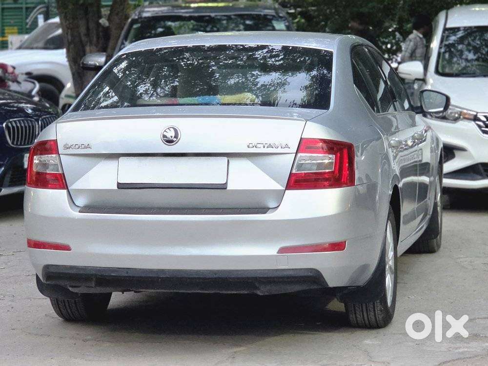 Skoda Octavia 1.8 Elegance Tsi At, 2016, Petrol