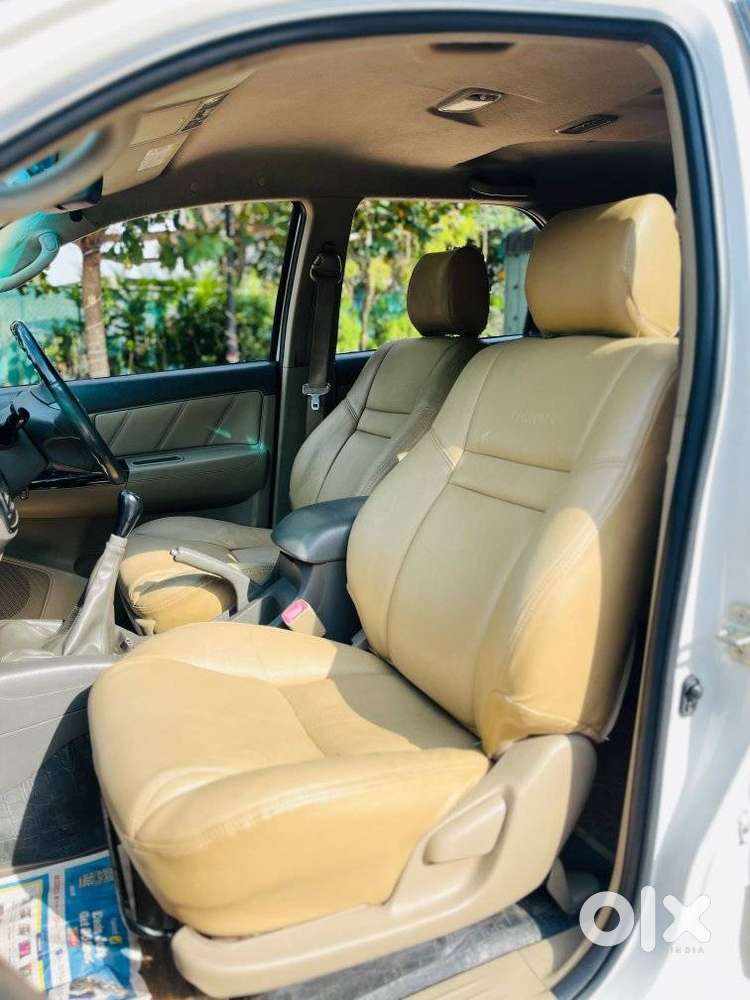 Toyota Fortuner 3.0 4x2 Mt, 2012, Diesel