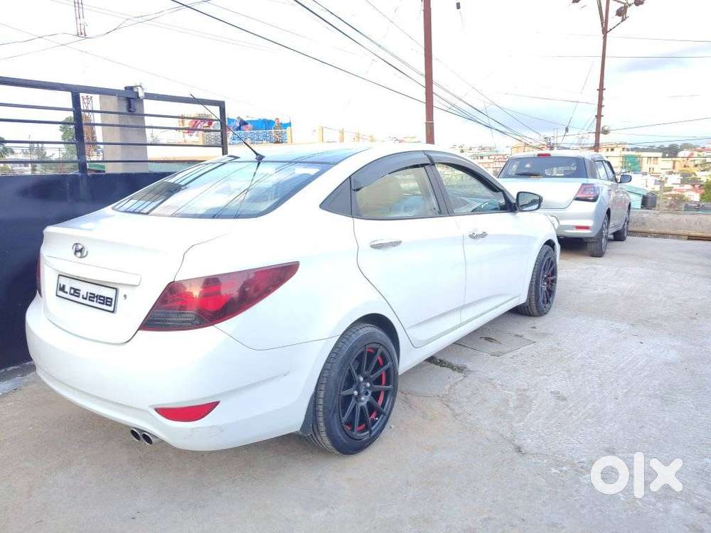 Hyundai Fluidic Verna 1.6 Vtvt S, 2013, Petrol