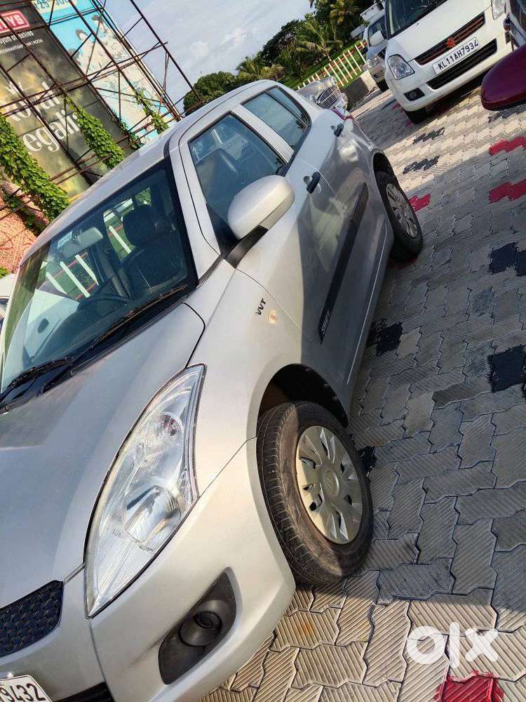 Maruti Suzuki Swift Lxi Optional-o, 2012, Petrol