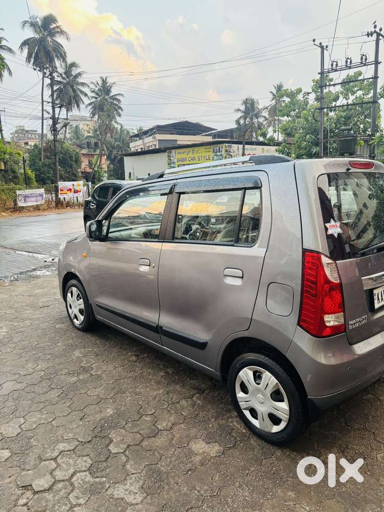 Maruti Suzuki Wagon R Vxi Optional, 2017, Petrol