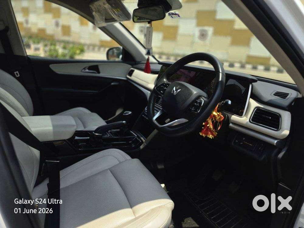 Mahindra Xuv700 2.2 Ax 7 Diesel Mt Str, 2024, Diesel
