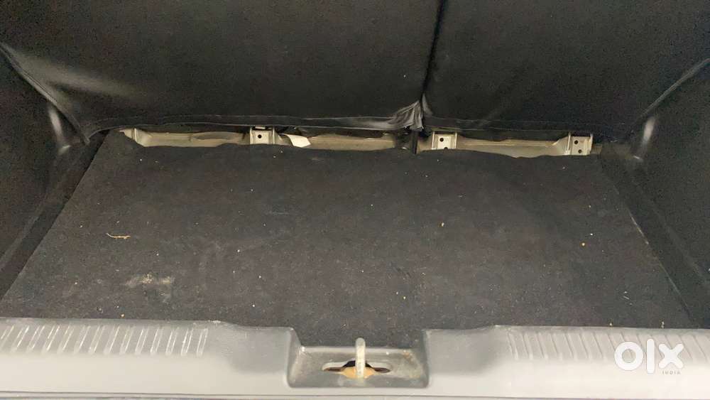 Maruti Suzuki Swift Amt Zxi, 2018, Petrol