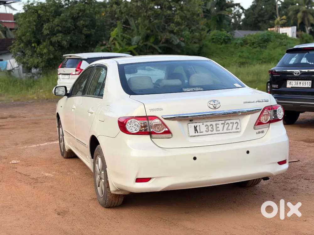 Toyota Corolla Altis 2013 Petrol Automatic