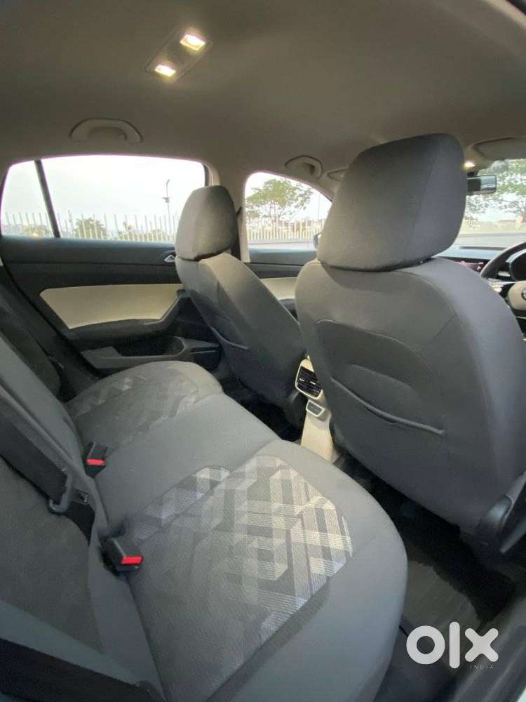 Skoda Slavia, 2023, Petrol