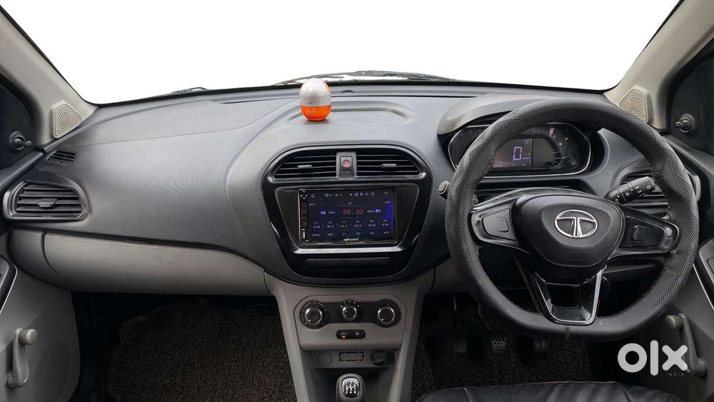 Tata Tiago Xe, 2021, Petrol