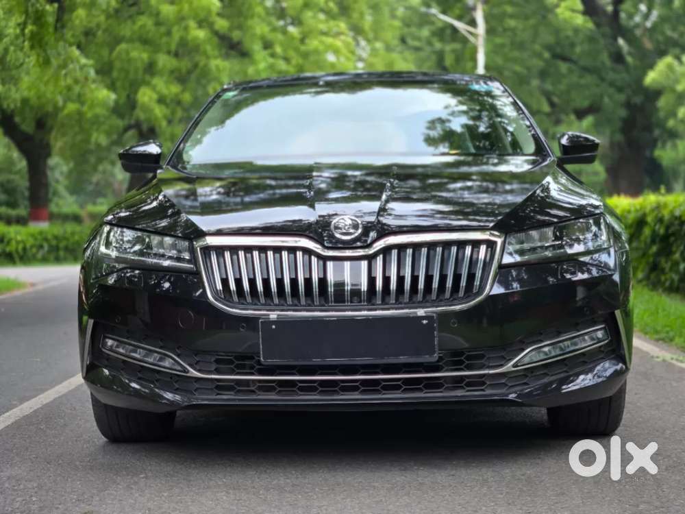 Skoda Superb 2.0 L&k Tsi At, 2023, Petrol