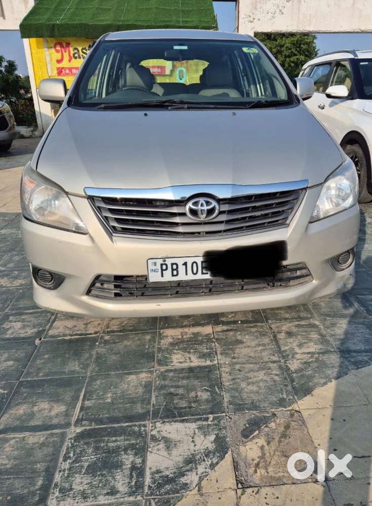 Toyota Innova 2.5 G (diesel) 7 Seater, 2013, Diesel