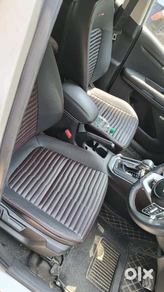 Kia Sonet August 2022 Diesel Top-end Model Gt Line Auto Transmission