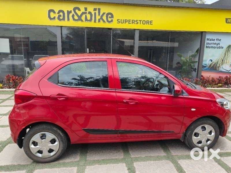 Tata Tiago 1.2 Revotron Xta, 2017, Petrol