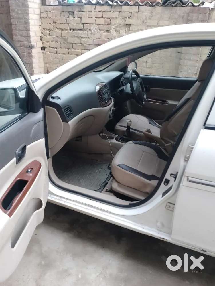 Hyundai Verna 2010 Diesel Good Condition