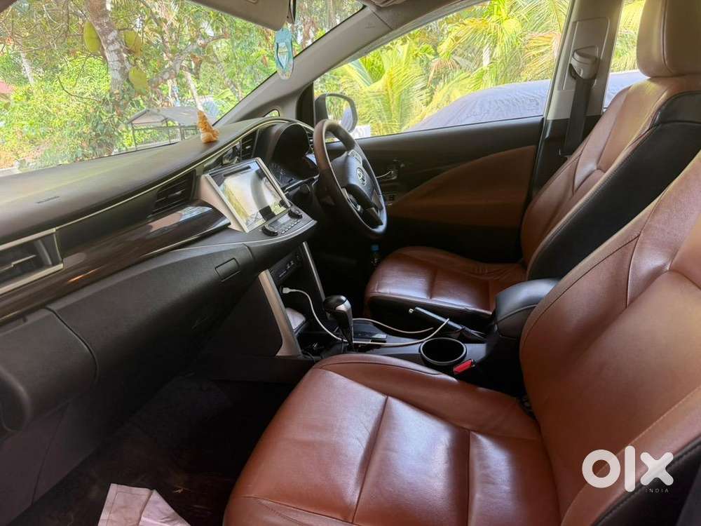 Toyota Innova Crysta 2016 Diesel 156000 Km Driven