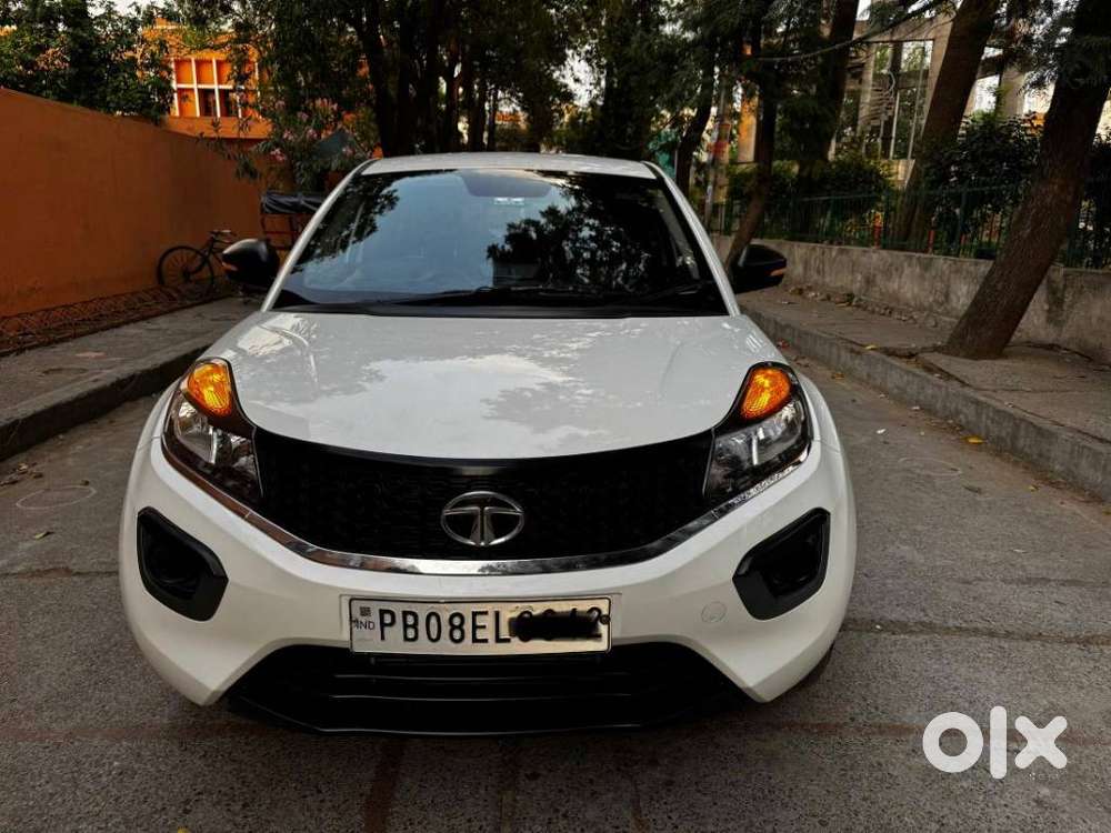 Tata Nexon 1.5 Revotorq Xm (s), 2019, Diesel