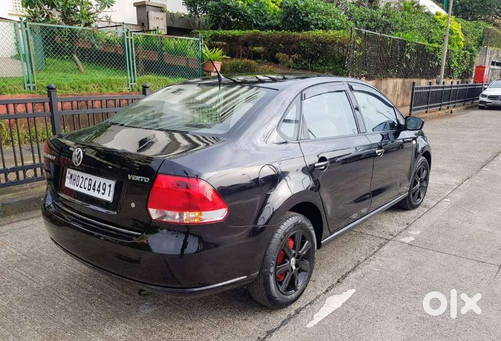 Volkswagen Vento 2010-2013 Petrol Highline, 2011, Petrol
