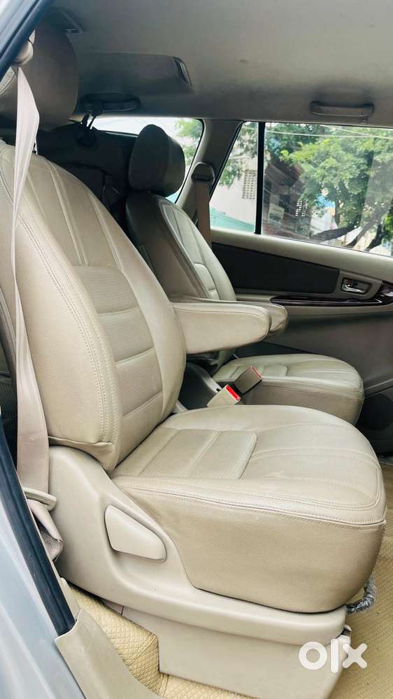 Toyota Innova 2.5 V 7 Str, 2013, Diesel