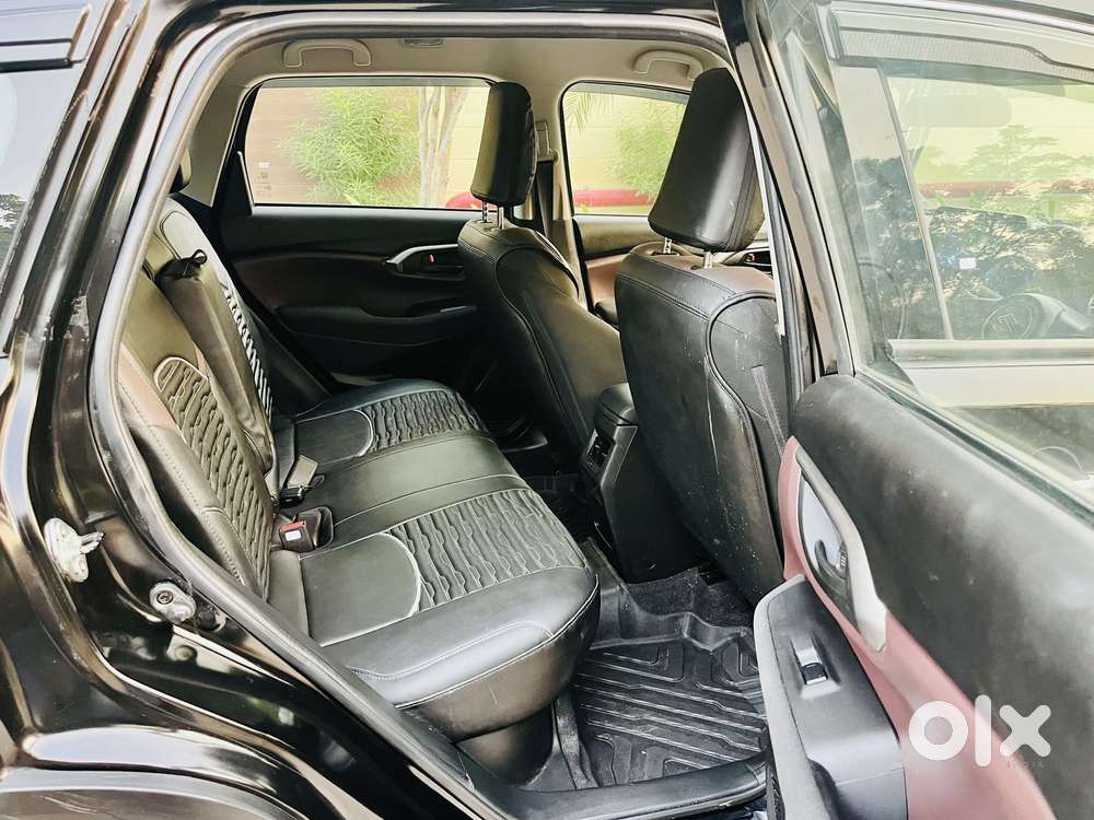 Maruti Suzuki Grand Vitara 1.5 Sigma Smart Hybrid, 2026, Petrol