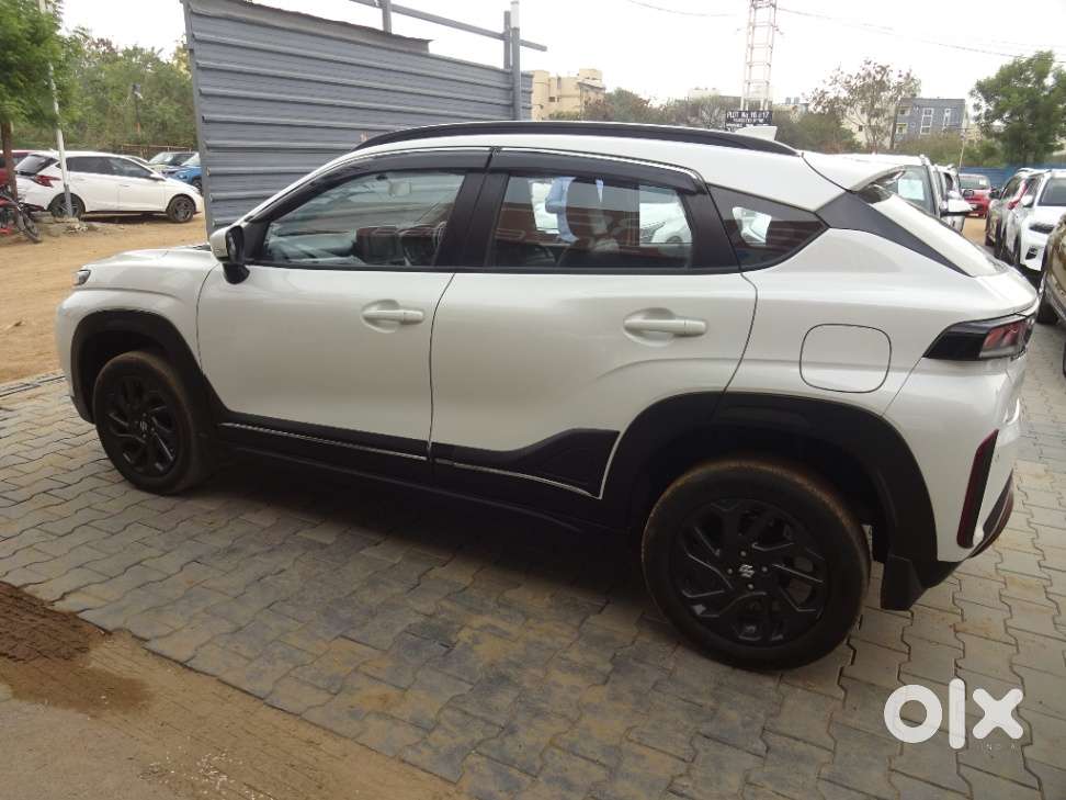 Maruti Suzuki Fronx Delta Plus 1.2 Ags, 2024, Petrol