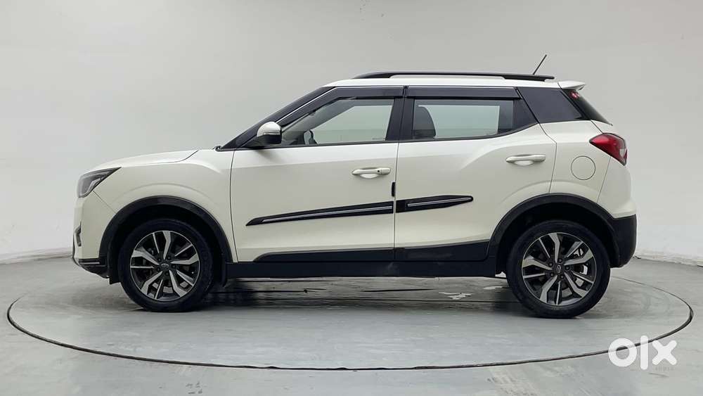 Mahindra Xuv300 W8 (o) 1.5 Diesel Amt, 2021, Diesel