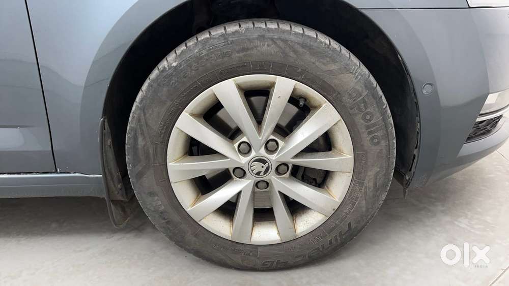Skoda Octavia 2.0 L K Tsi At, 2018, Petrol