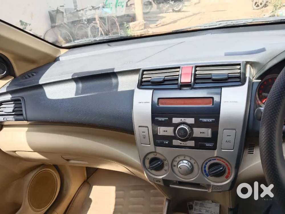 Honda City 2010 Petrol + Cng Good Condition New Seat Covers Speaker