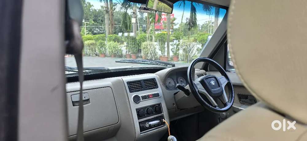 Tata Sumo Grande Lx 2012 2.2 Dicore Engine Low Kilometer