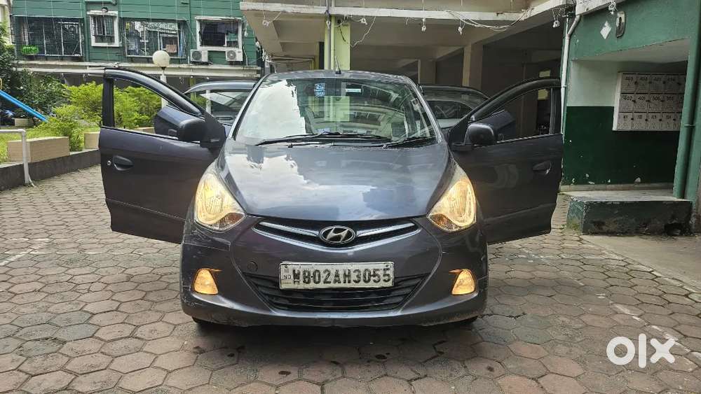 Hyundai Eon Magna 2015 Variant