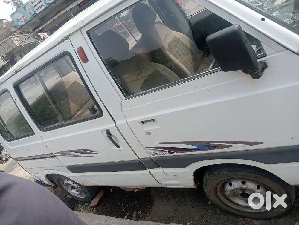 Maruti Suzuki Omni 2011 Petrol